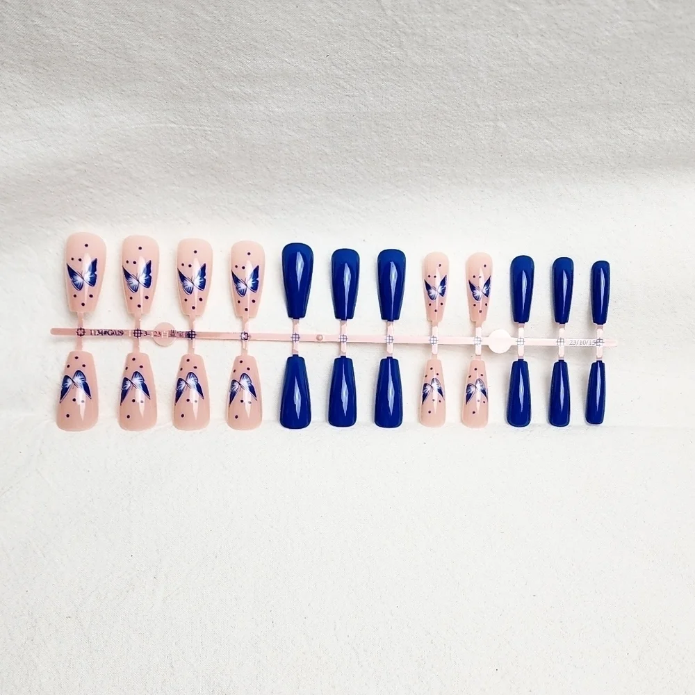 24 Pieces Fake Press On Nails